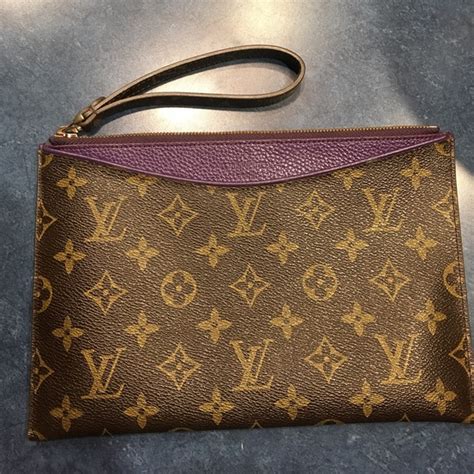 white louis vuitton wristlet|louis vuitton wristlet for women.